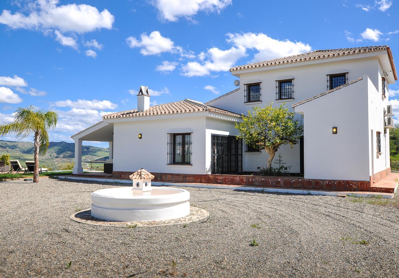 El Capricho Villa Rural Caminito Del Rey Álora Exterior foto
